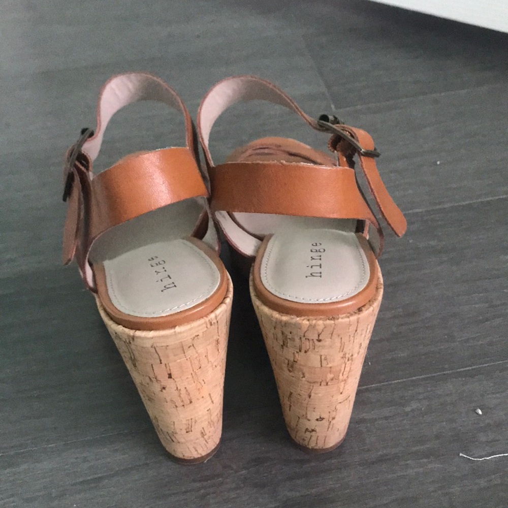 heels - Picture 3 of 3